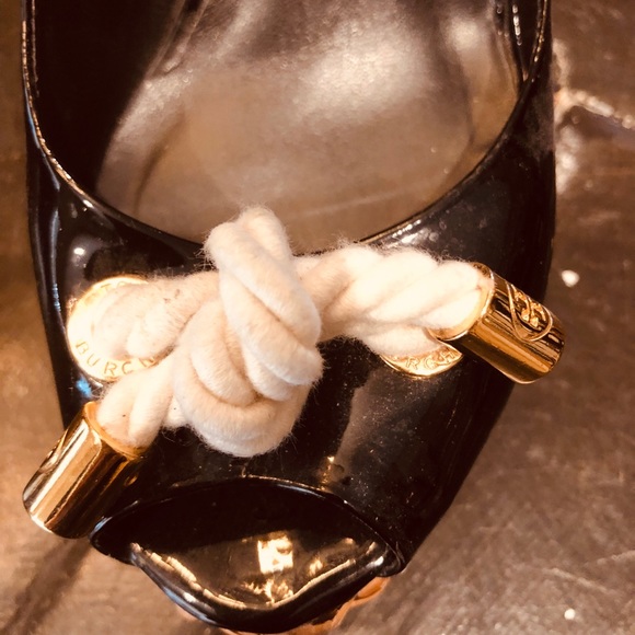 Size 8 Tory Burch wedges in black patent - Picture 4 of 7